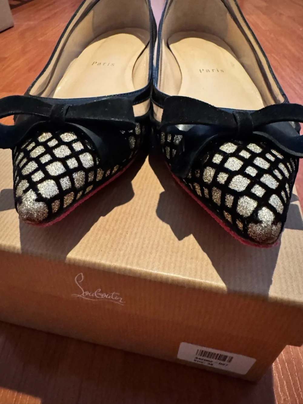 Christian Louboutin Floque Women's Glitter Flats with Bow - Picture 6 of 9
